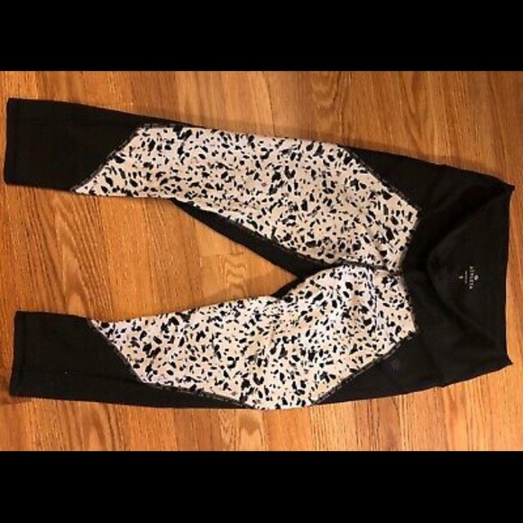 Athleta small Capri yoga pants leggings